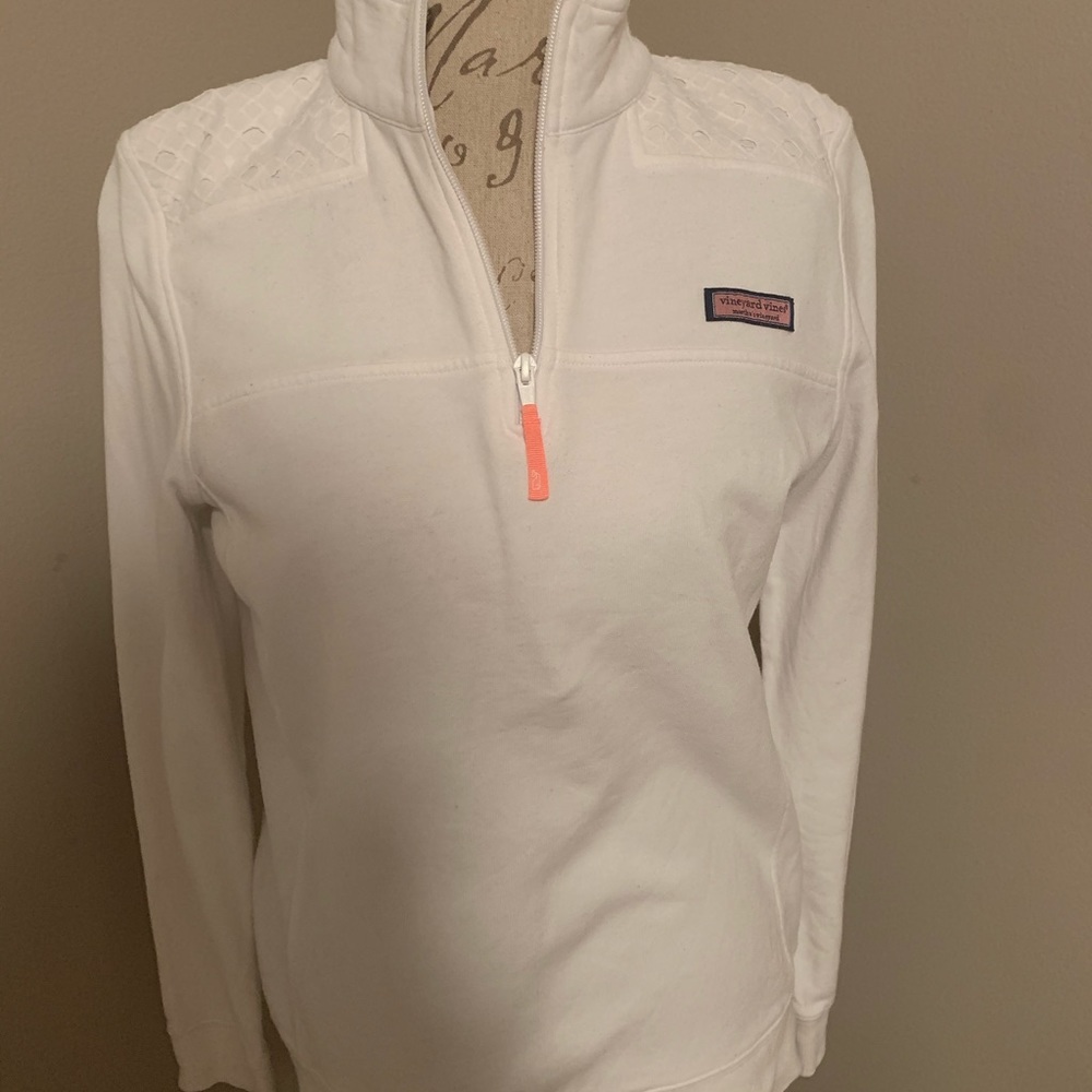 Vineyards vines quarter zip